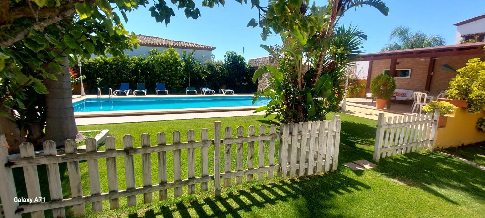 Chalet La Huerta Con Piscina Y Wifi Кониль-де-ла-Фронтера Экстерьер фото